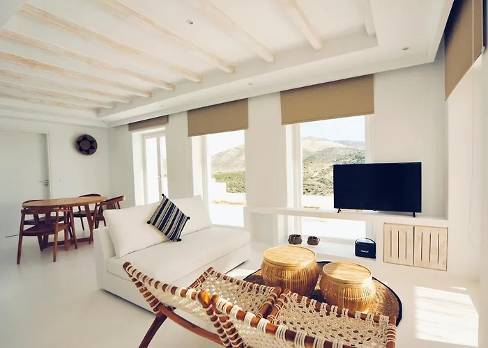 Pili Pala Villa Moni Christou Dasous